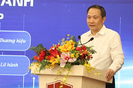 PGS.TS Lê Trung Thành, Hiệu trưởng Trường Đại học Kinh tế (UEB) tại Lễ ra mắt 4 chuyên ngành đào tạo mới