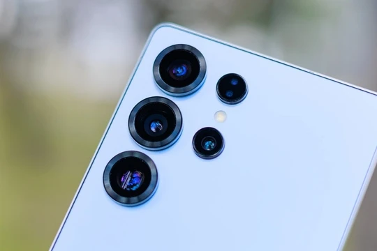 Galaxy S25 Ultra. Ảnh: Phone Arena