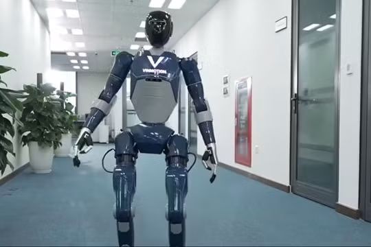 Robot hình người được cho là của VinMotion