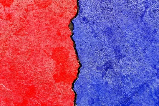 hai màu đại diện cho hai đảng phái chính ở Mỹ (ảnh: ShutterStock)