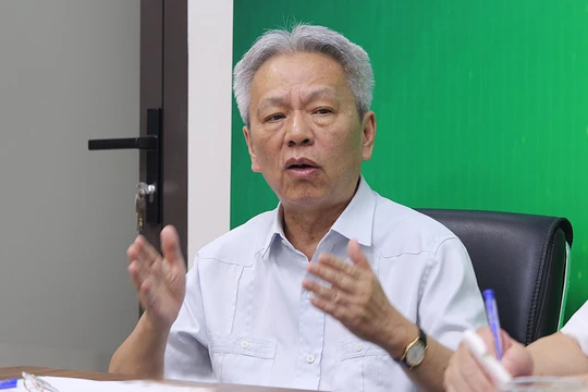 Tiến sĩ Nguyễn Sĩ Dũng