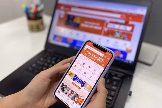 Người tiêu dùng Việt bắt đầu có thói quen mua sắm hàng hóa cao cấp trên các sàn thương mại điện tử