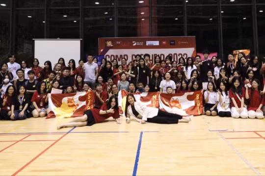 Ban tổ chức và các học sinh tham dự trại hè Camp Aletheia 2023