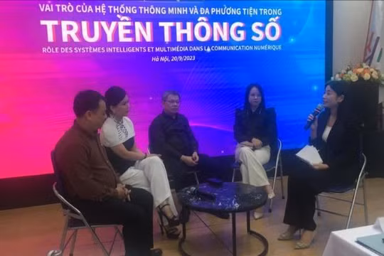 Các diễn giả trong phần giao lưu của hội thảo