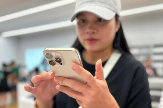 iPhone 16 Pro Max được khách hàng ưa chuộng trong dòng sản phẩm của Apple năm nay