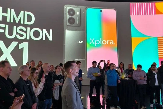 Các quan khách dự lễ ra mắt điện thoại HMD Fusion X1. Ảnh: Phone Arena