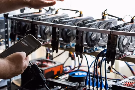 Nhiều đơn vị đang mua lại GPU cũ từ các máy đào tiền mã hóa để phục vụ cho đào tạo AI