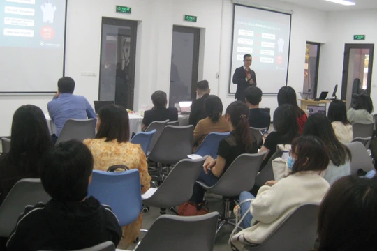 Hội thảo “Quản trị nhân sự trong bối cảnh chuyển đổi số” do Viện Đào tạo và Tư vấn Doanh nghiệp. Trường ĐH Ngoại thương tổ chức