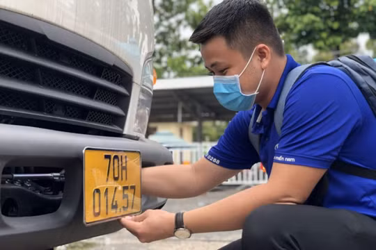 Biển số ô tô, xe máy sẽ được quản lý theo mã định danh của chủ xe. 