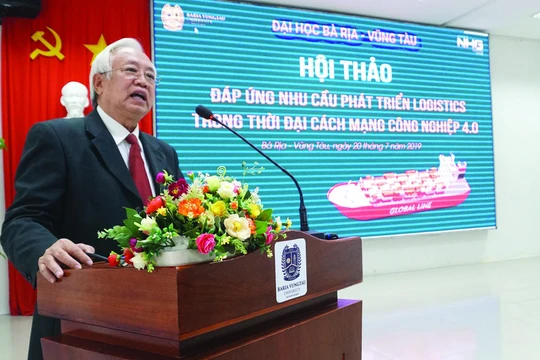 TS Mai Xuân Thiệu tại một hội thảo do Đại học Bà Rịa - Vũng Tàu tổ chức