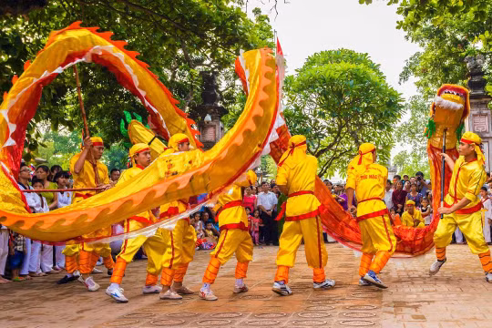 Việc tổ chức các lễ hội một cách chuyên nghiệp cũng là công nghiệp văn hoá