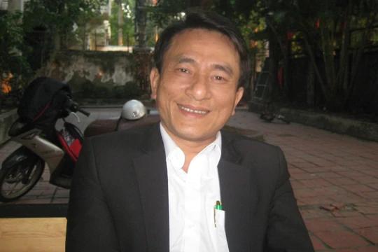 Nhà giáo Trần Trung Hiếu - Giáo viên lịch sử tại Trường THPT chuyên Phan Bội Châu (Nghệ An)