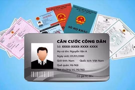 Thay vì sử dụng sổ hộ khẩu, người dân chỉ cần căn cước công dân gắn chip để khi làm các thủ tục hành chính