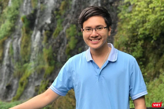 Anh Lê Trọng Nghĩa - người sáng lập trang "Tiếng Việt giàu đẹp" trên mạng xã hội Facebook