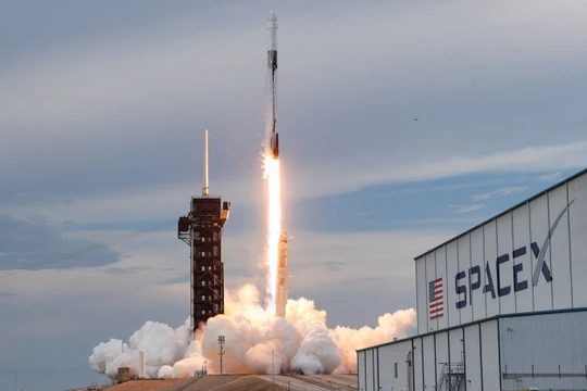 SpaceX quyết tâm thiết lập kỷ lục mới trong năm 2024