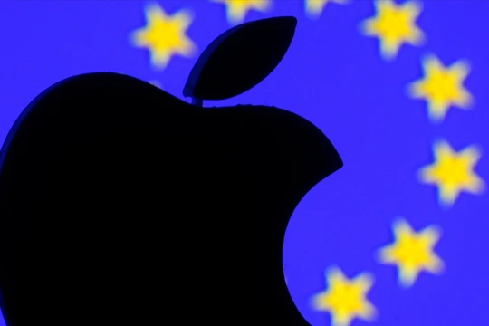 Người dùng iPhone châu Âu có thể gỡ cài đặt Safari và chuyển đổi dữ liệu sang Android dễ dàng hơn