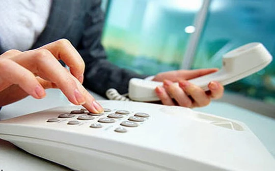 Thuê bao điện thoại cố định giảm 6,5% so với cùng kỳ năm 2015.