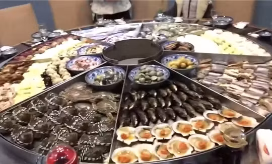 Nồi lẩu này có giá 120 USD.