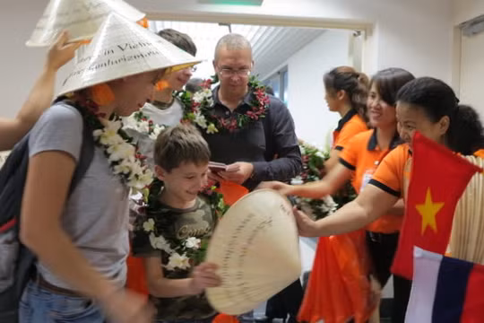 Theo các chuyên gia, cần phải đầu tư mạnh để nâng chất các hoạt động quảng bá du lịch ở nước ngoài. Thị trường du lịch nằm ở đâu, quảng bá du lịch phải làm đúng ở đó.