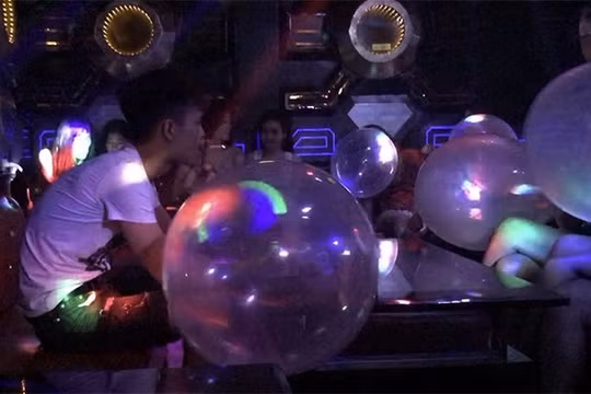 Bóng cười có thể gây ảnh hưởng tới sức khỏe