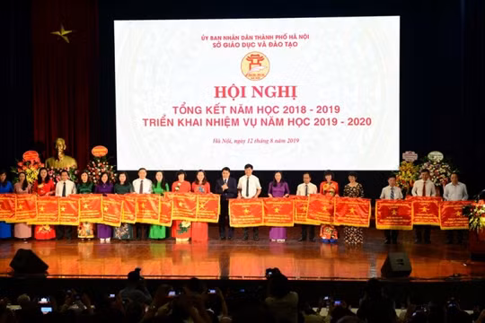 Hội nghị tổng kết năm học 2018 - 2019 và triển khai nhiệm vụ năm học 2019 - 2020 