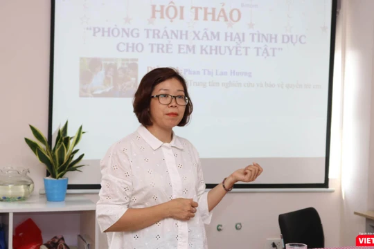 Bà Phan Thị Lan Hương - Phó giám đốc Trung tâm Nghiên cứu và bảo vệ quyền trẻ em. Ảnh: Minh Thúy