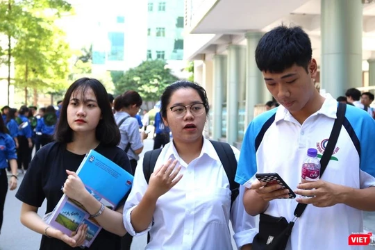 Thí sinh dự thi THPT quốc gia 2019. Ảnh: Minh Thúy