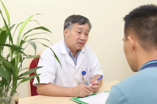 TS. Đỗ Tuấn Anh - Trưởng khoa Phẫu thuật Gan mật, Bệnh viện Hữu nghị Việt Đức.