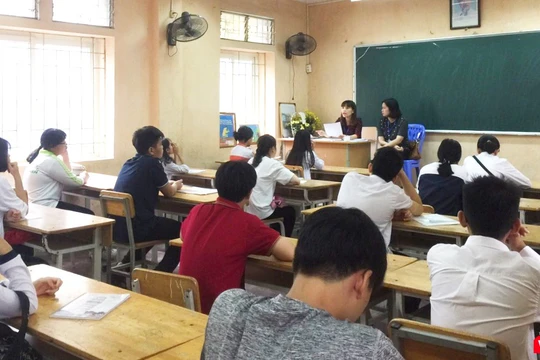 Học sinh trong lớp học 