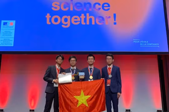 Đội tuyển quốc gia Việt Nam tại Olympic Hóa học quốc tế năm 2019.