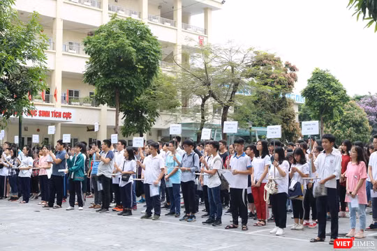 Học sinh dự thi. Ảnh: Minh Thúy