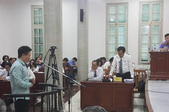Hà Văn Thắm trong một trao đổi với Luật sư chiều 6/9. (Ảnh: N.G)