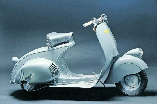 Câu nói vô tình "Sembra una vespa!" đã tạo nên thương hiệu Vespa. (Ảnh: Vespa) 