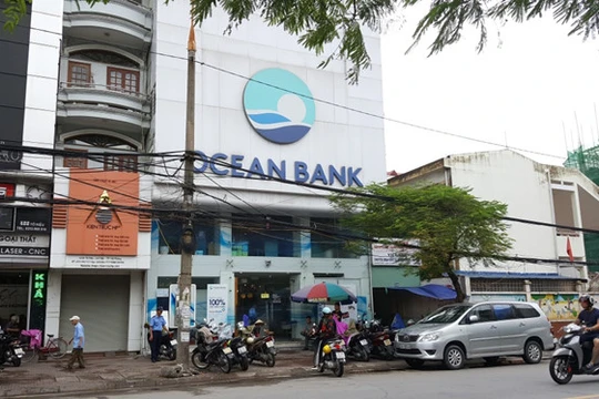 Lãnh đạo OceanBank chi nhánh Hải Phòng đã vắng mặt nhiều ngày tại nhiệm sở. (Ảnh: Lê Tân/TNO)