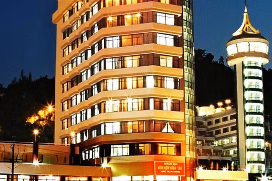 CTCP Du lịch Bưu Điện đang sở hữu hệ thống khách sạn tại vị trí đắc địa tại nhiều thành phố biển từ Bắc vào Nam. (Ảnh: Internet)
