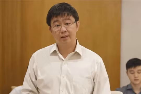 Thứ trưởng Bùi Hoàng Phương là người phát ngôn của Bộ Thông tin và Truyền thông