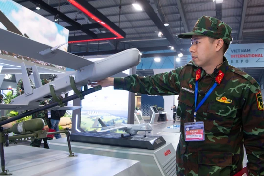 Không chỉ đóng vai trò trinh sát như giai đoạn trước, nay UAV "Make in Vietnam" đã trực tiếp tham gia hoạt động tác chiến.