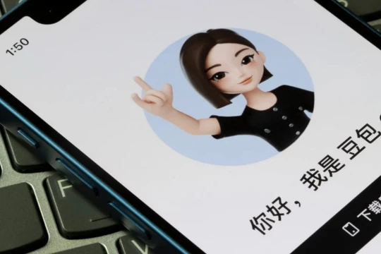 Kể từ khi DeepSeek phát hành ứng dụng cho iOS và Android vào đầu tháng 1, trợ lý AI này đã trở nên phổ biến tại Trung Quốc. Ảnh: Shutterstock.