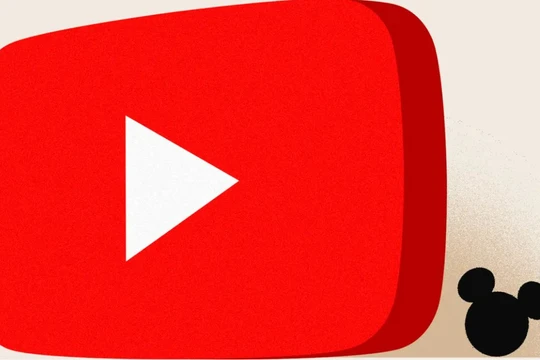 Chuyên gia nhận định YouTube sẽ soán ngôi "ông vua truyền thông" của Disney trong năm nay.