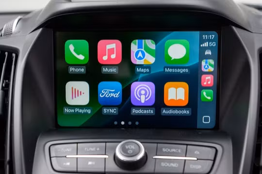 Tại sao ô tô đang dần loại bỏ Apple CarPlay?. Ảnh: BGR.