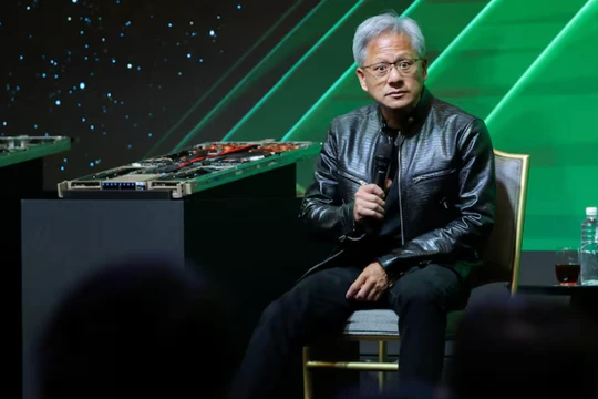 Giám đốc điều hành Nvidia Jensen Huang tham dự một sự kiện tại diễn đàn COMPUTEX ở Đài Bắc, Đài Loan. Ảnh: Reuters.
