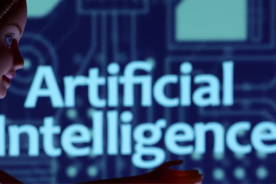 AI chưa thực sự có những tác động tiêu cực tới thị trường việc làm. Ảnh: Reuters.