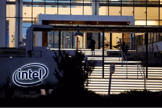 Intel cho biết họ đã đạt được thỏa thuận với chính quyền Trump để hỗ trợ sản xuất chip của Hoa Kỳ. Ảnh: Nikkei Asia.