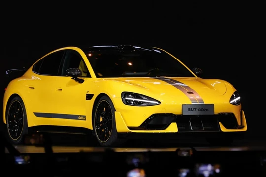 Xiaomi ra mắt mẫu xe điện mới SU7 Ultra. Ảnh: SCMP