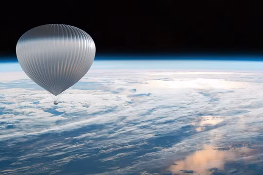 Thưởng thức bữa ăn Michelin ở rìa không gian với giá 130.000 USD