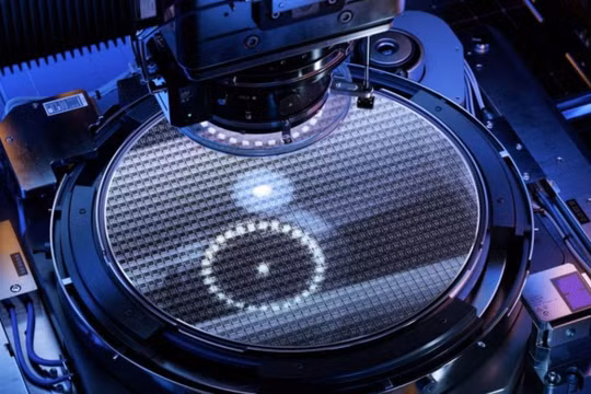 Naura Technology Group xếp thứ 6 trong danh sách các nhà cung cấp thiết bị sản xuất chip lớn nhất thế giới. Ảnh: SCMP.