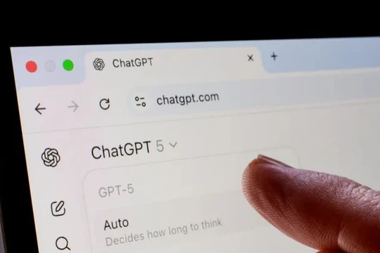 ChatGPT sẽ sớm hiển thị quảng cáo. Ảnh: BGR.