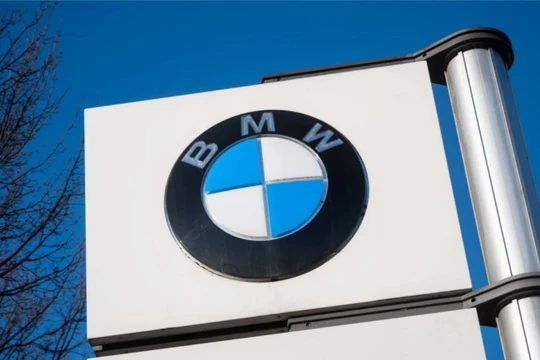 BMW, Toyota và Mercedes-Benz thu hồi hàng chục nghìn xe tại Trung Quốc. Ảnh: SCMP.
