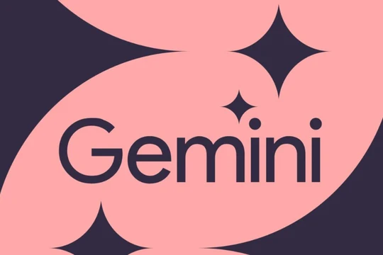 Gemini được Google bổ sung thêm tính năng phản hồi thời gian thực. Ảnh: The Verge.