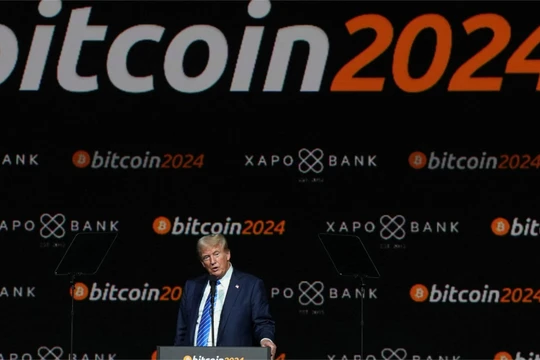 Ông Donald Trump phát biểu tại sự kiện Bitcoin 2024 ở Nashville. Ảnh: Reuters.